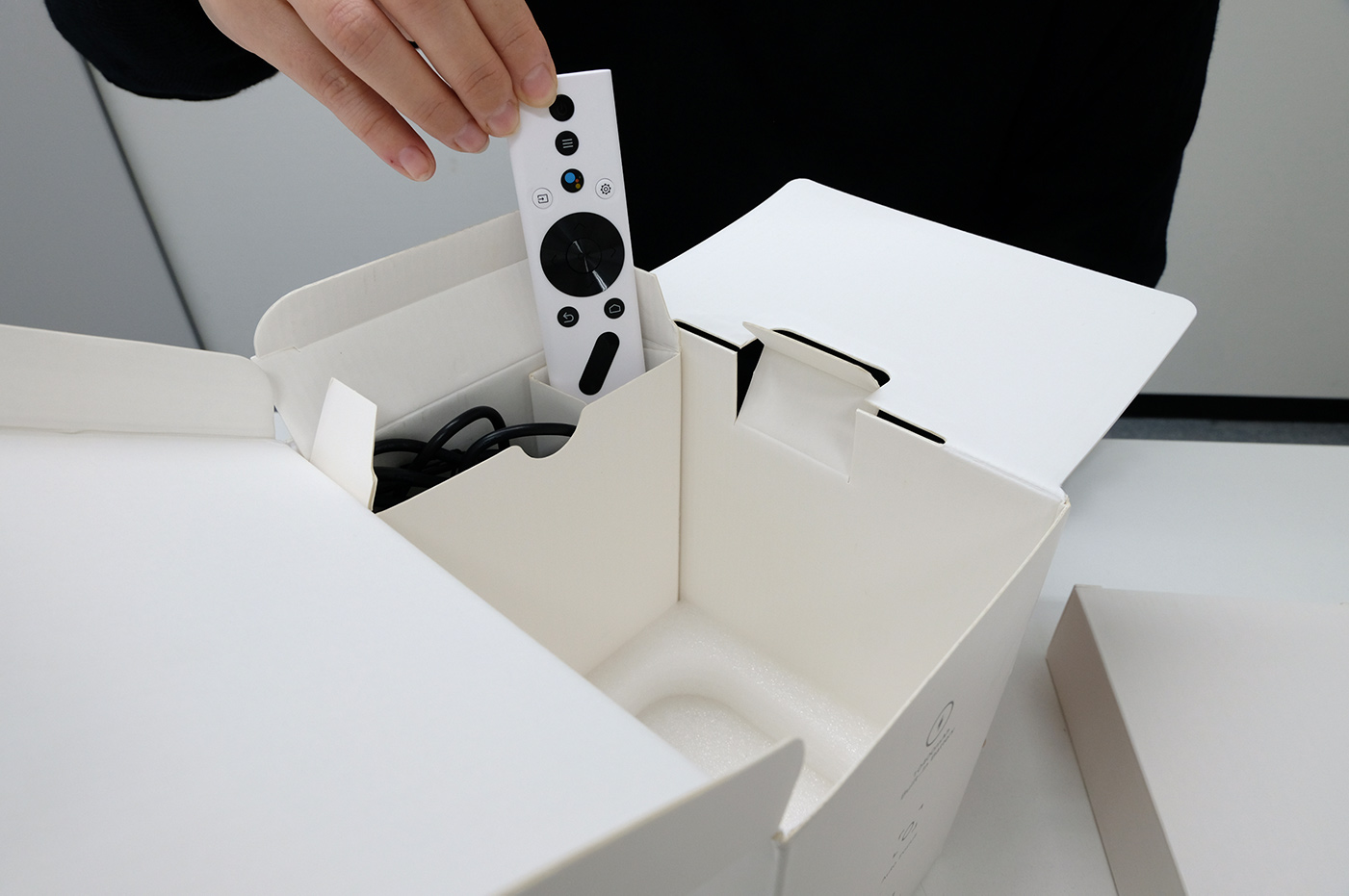 XGIMI MOGO PRO 箱、説明書なし-