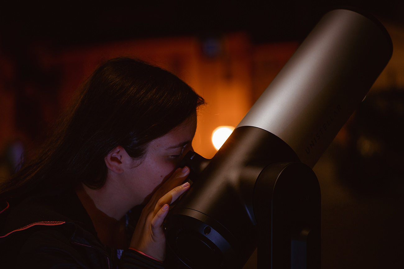 eVscope 2 比類のないスピードと感動的な映像で深宇宙を探索できる天体望遠鏡