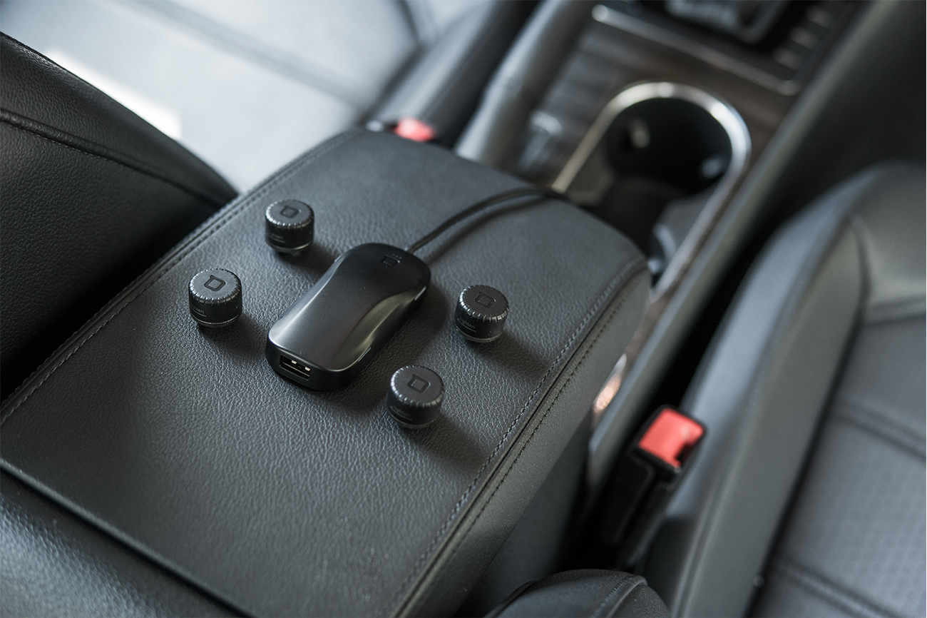 ZUS Smart Tire Safety Monitor　タイヤの異常を監視して問題をスマホに通知